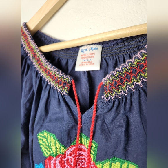 Royal Moda Women's Medium Blouse - Picture 6 of 6